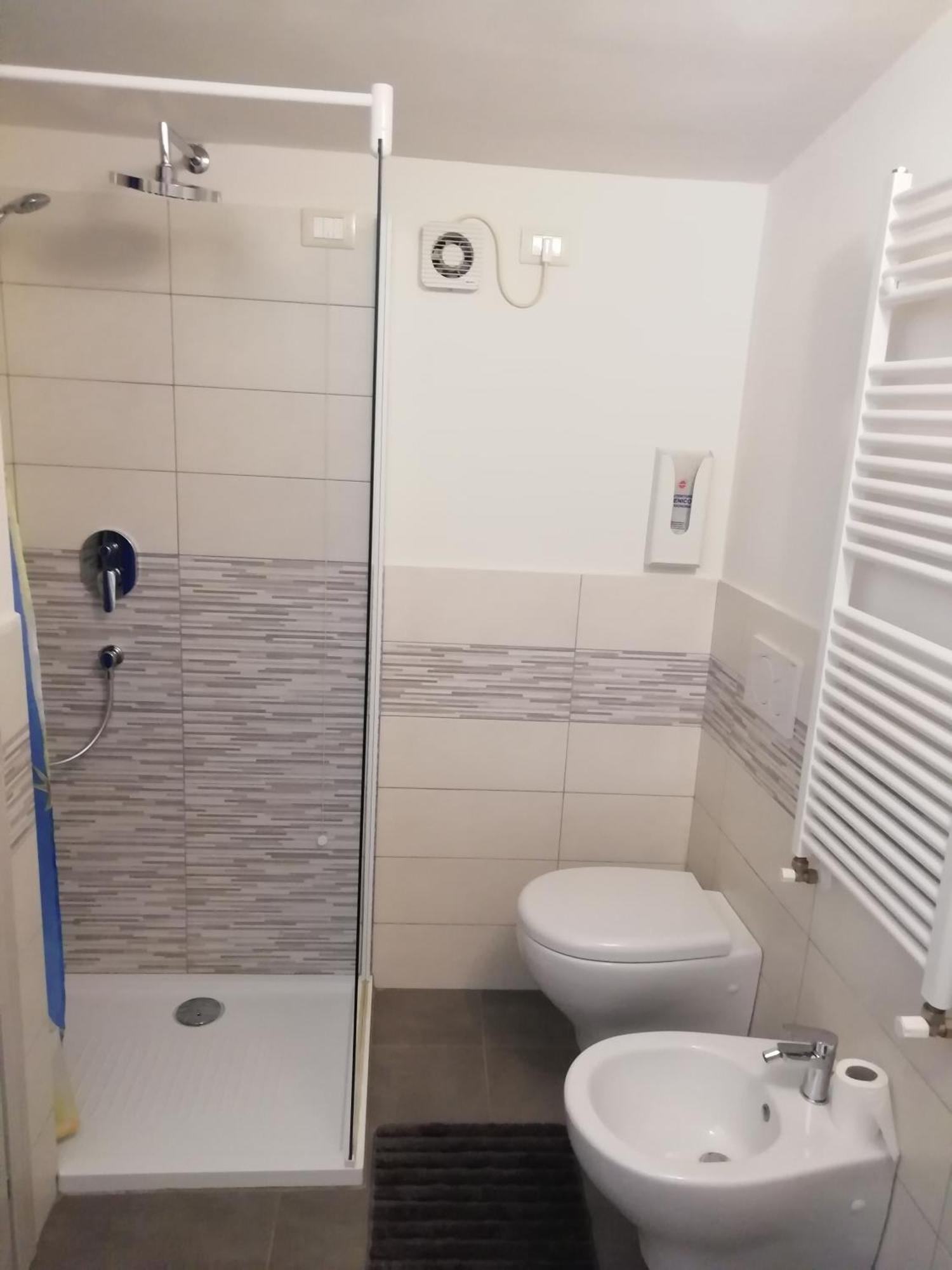 B&B Molinari Lonato Δωμάτιο φωτογραφία