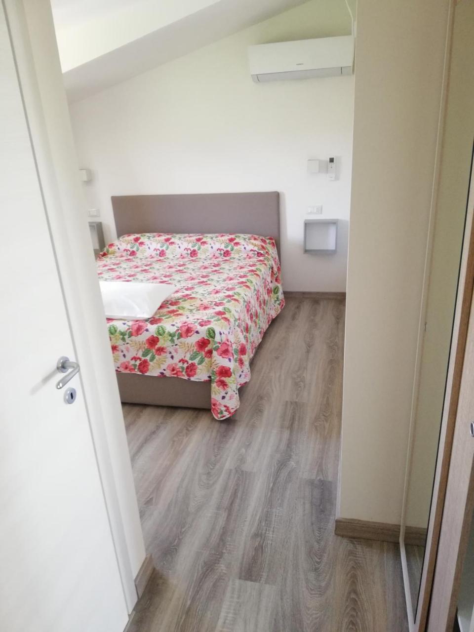 B&B Molinari Lonato Εξωτερικό φωτογραφία